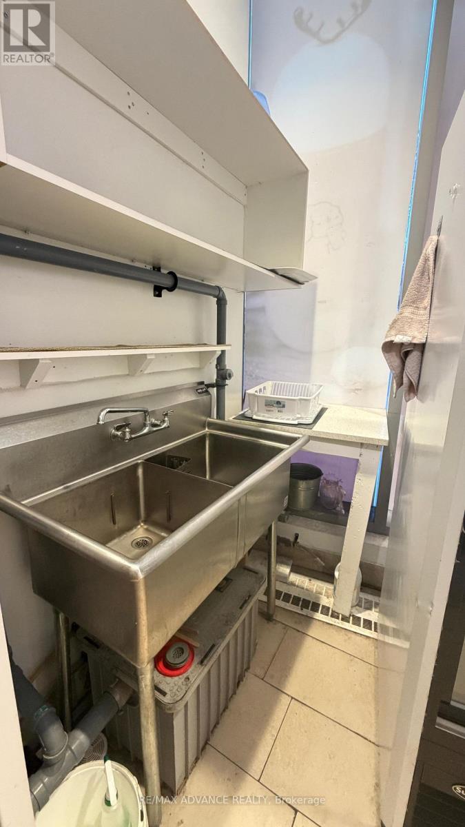 121 - 4750 Yonge Street, Toronto, Ontario M2N 0J6 - Photo 5 - C13567720