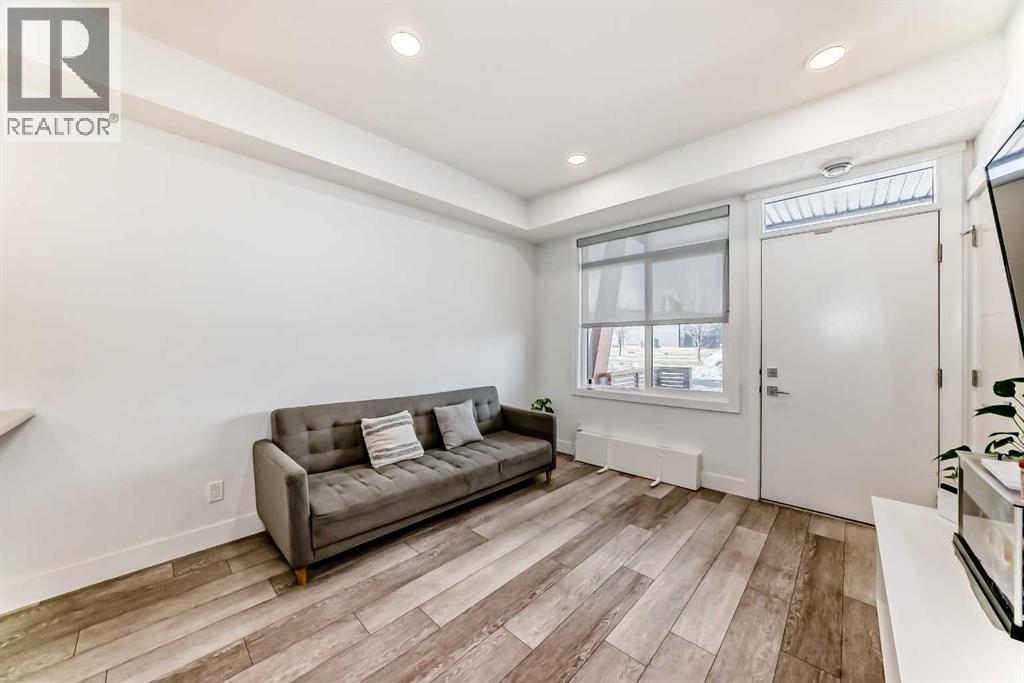 4697 Seton Drive SE, Calgary, Alberta  T3M 3T9 - Photo 23 - A2291690