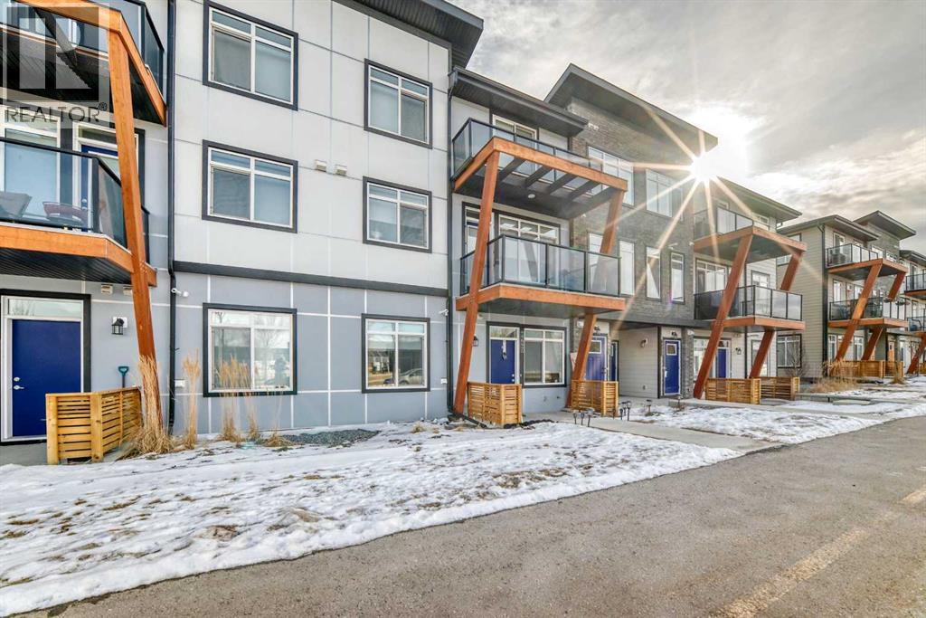 4697 Seton Drive SE, Calgary, Alberta  T3M 3T9 - Photo 8 - A2291690