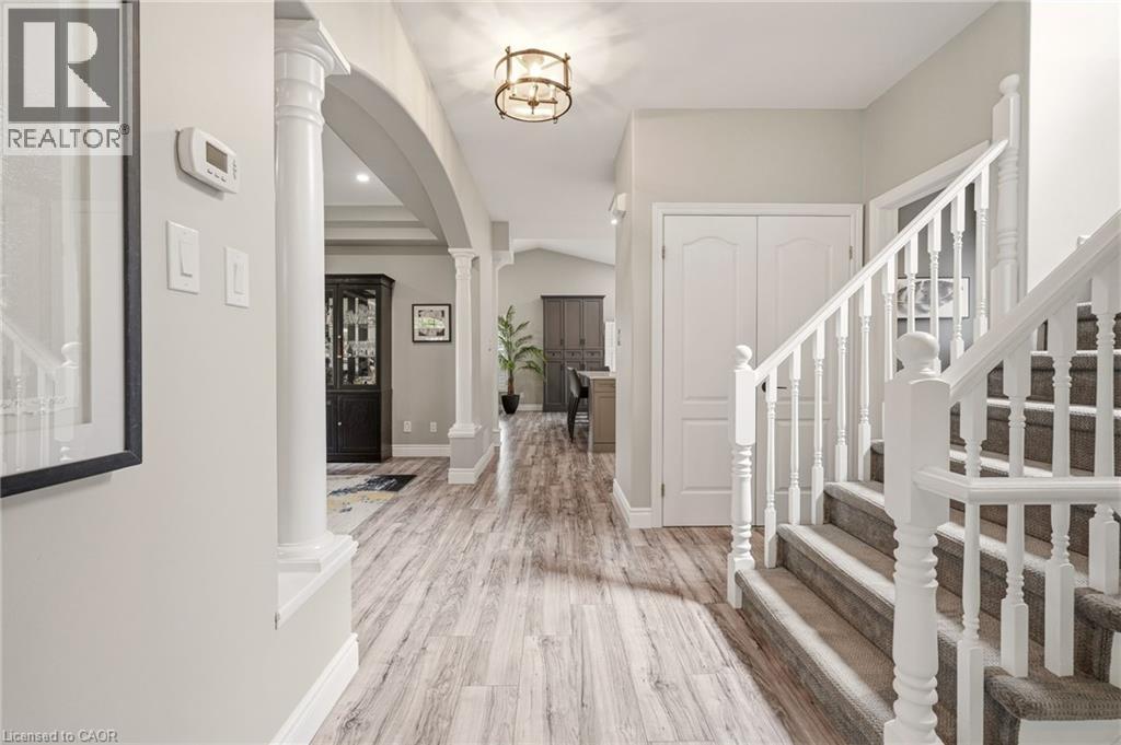 34 Pentland Road, Waterdown, Ontario  L8B 0P6 - Photo 5 - 40840149