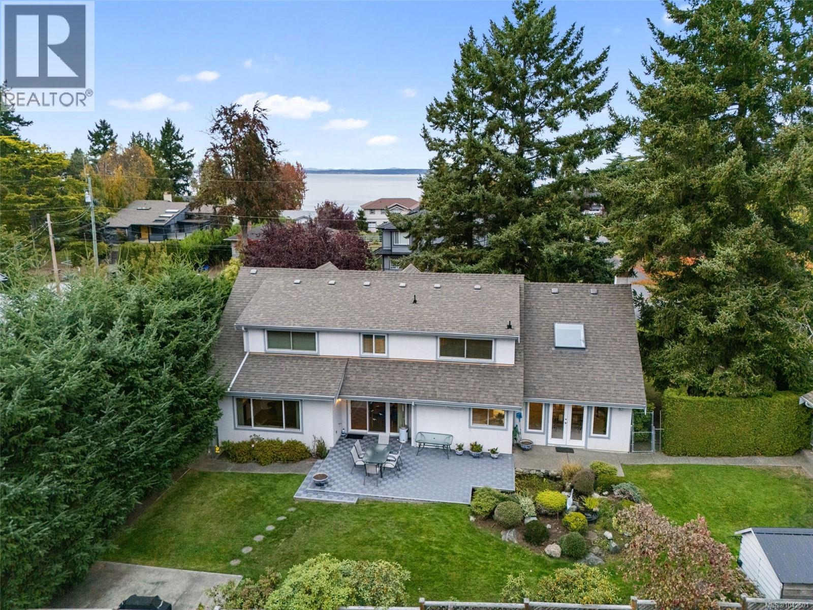 1741 Barrie Rd, Saanich