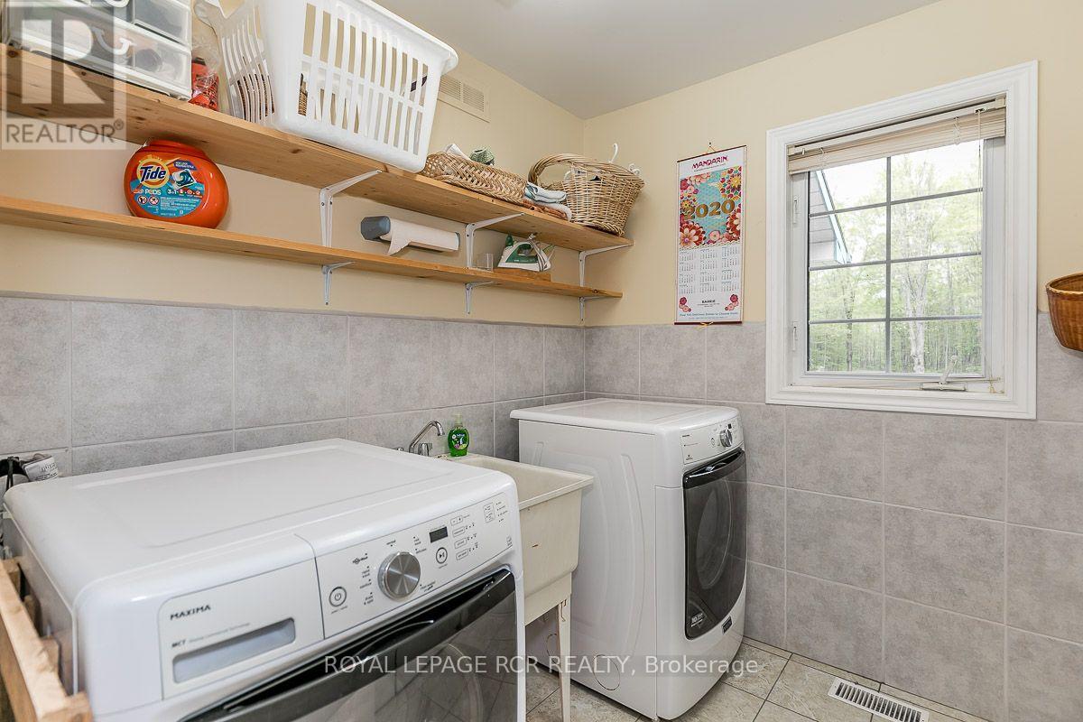 14808 Hwy 12, Tay (Victoria Harbour), Ontario  L0K 2A0 - Photo 22 - S13567542