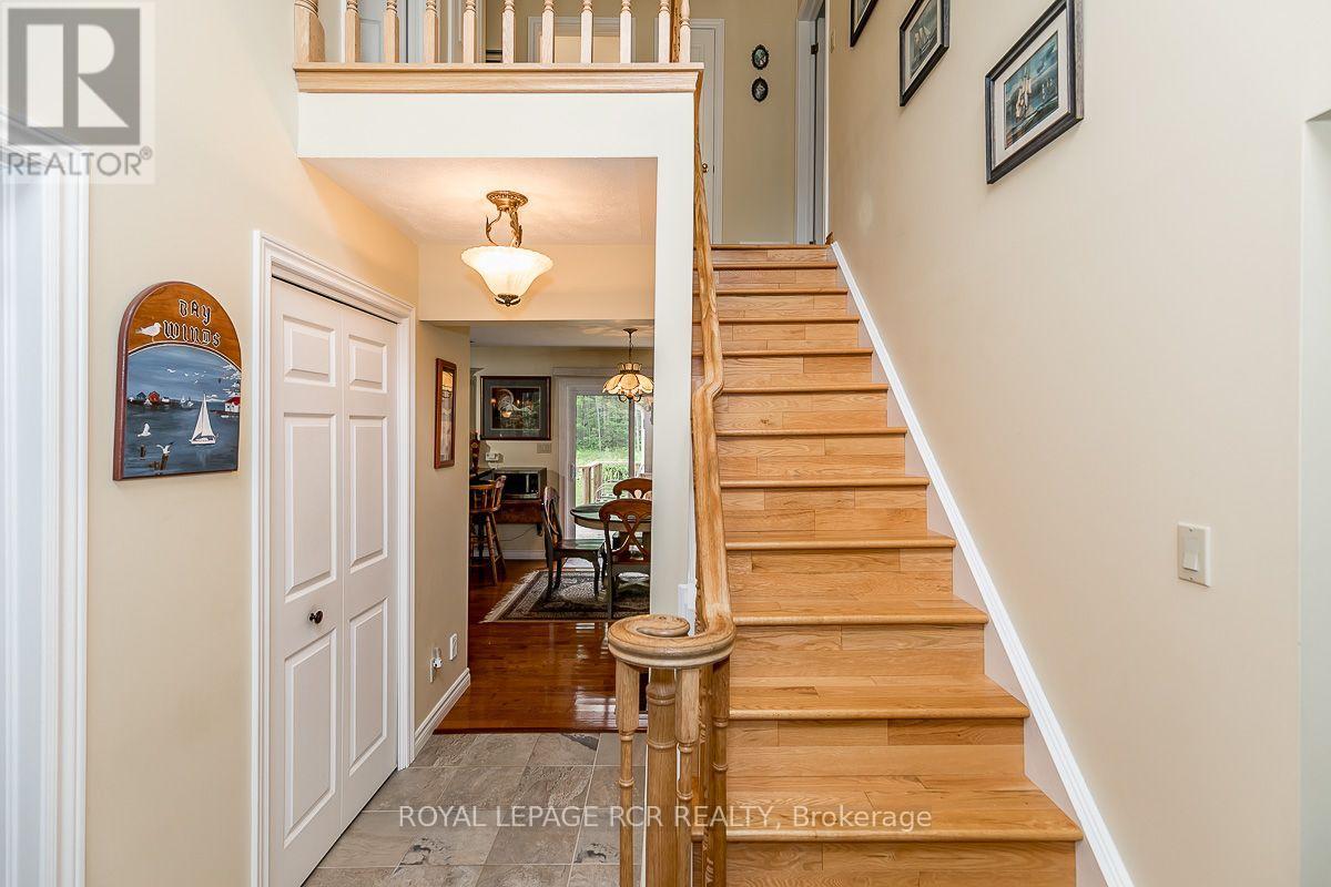 14808 Hwy 12, Tay (Victoria Harbour), Ontario  L0K 2A0 - Photo 23 - S13567542