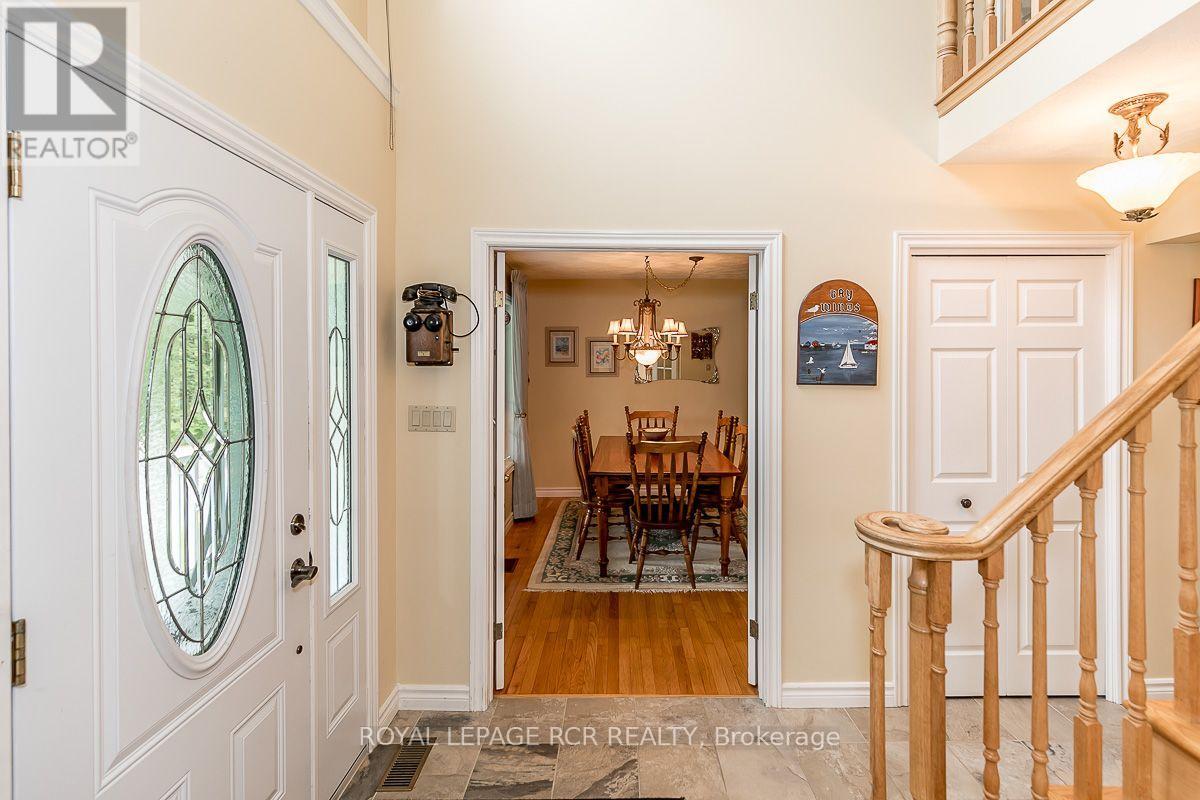 14808 Hwy 12, Tay (Victoria Harbour), Ontario  L0K 2A0 - Photo 5 - S13567542