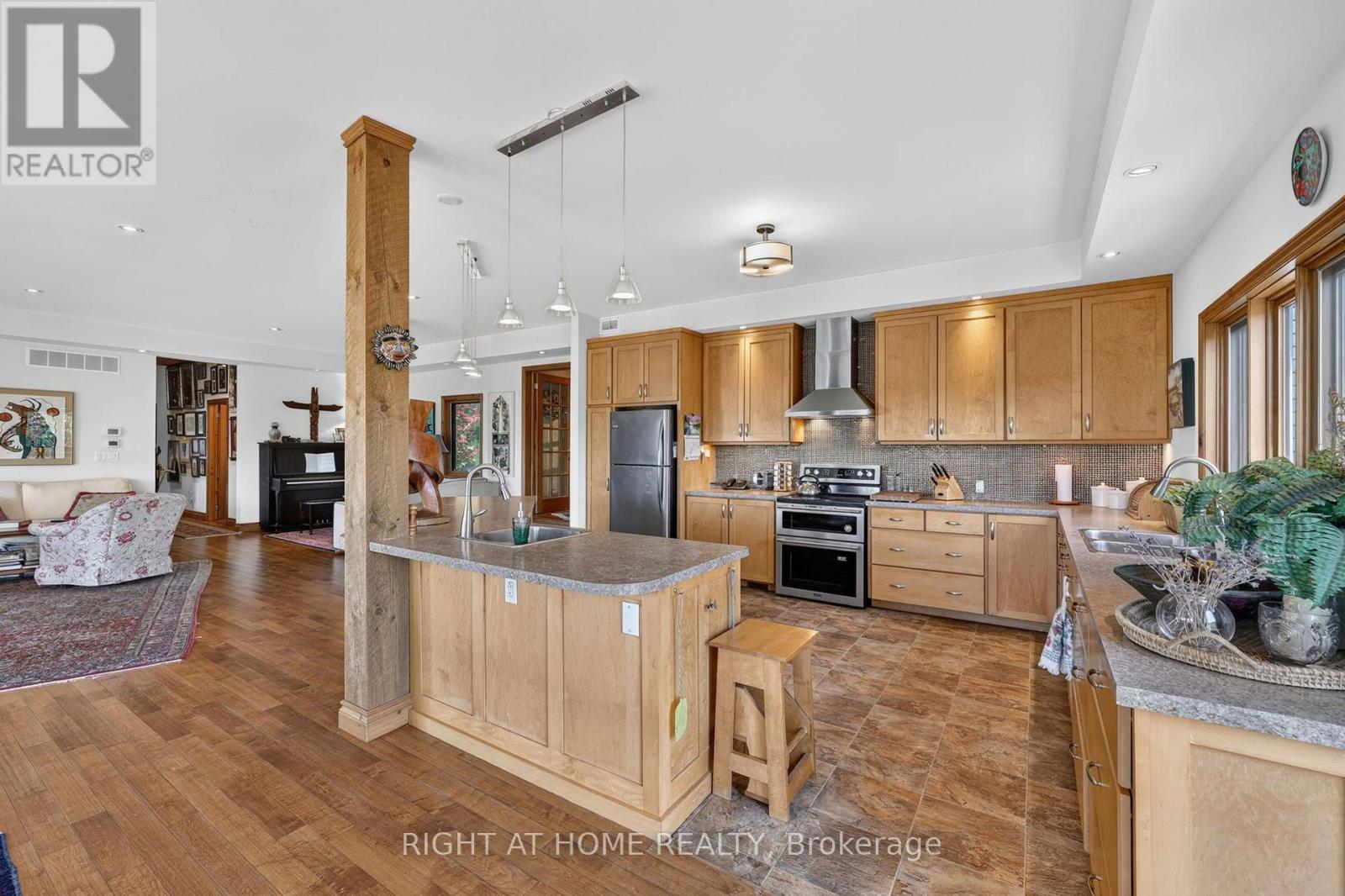 1284 Rumney Road, Tay, Ontario  L4R 4K3 - Photo 6 - S13567640