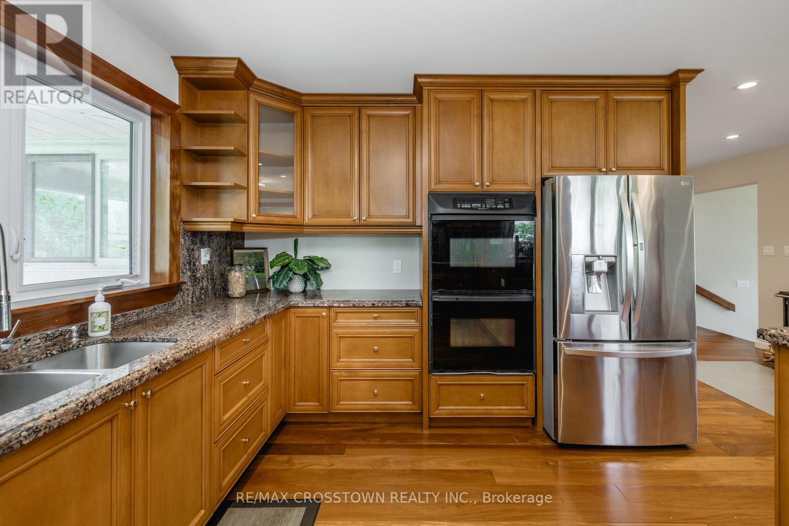 42 Bluff Point Road, Tay, Ontario  L0K 2C0 - Photo 14 - S13566942