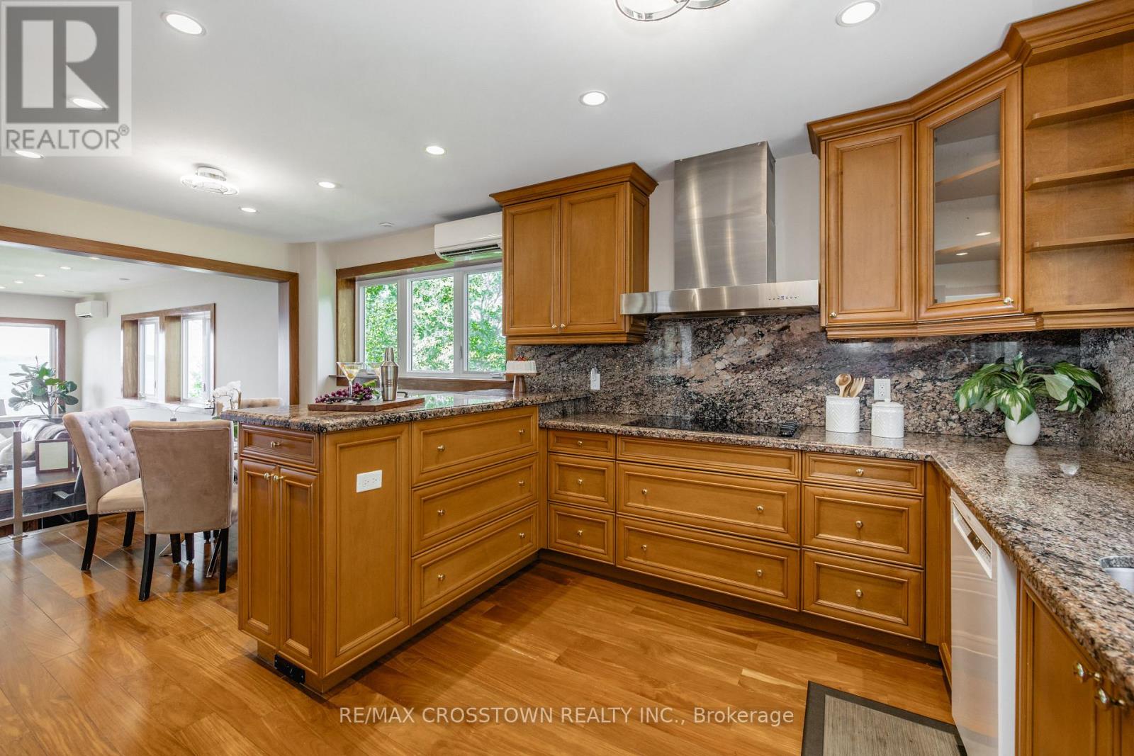 42 Bluff Point Road, Tay, Ontario  L0K 2C0 - Photo 16 - S13566942