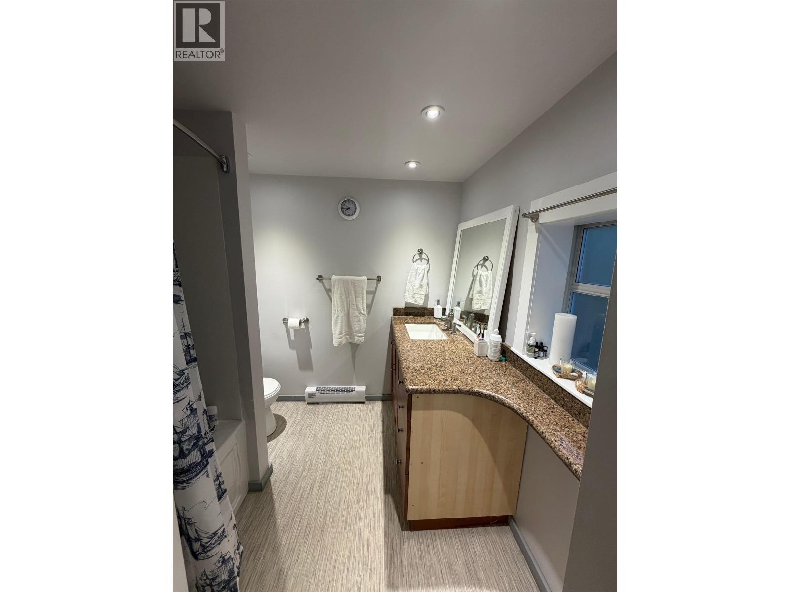 418 Marine Drive, Gibsons, British Columbia V0N 1V9 - Photo 28 - C8080272