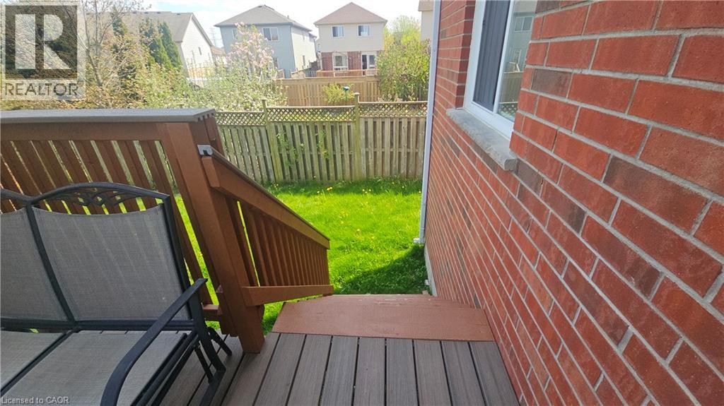 10 Doll Court, Kitchener, Ontario  N2E 4H1 - Photo 11 - 40831022