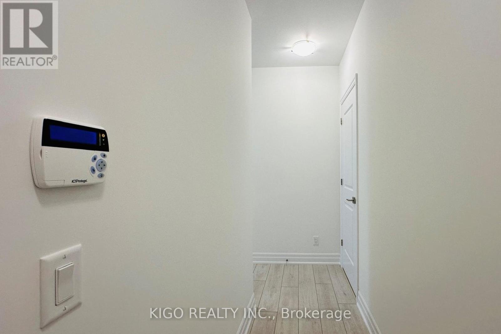 210 - 30 Elm Drive W, Mississauga, Ontario  L5B 0N6 - Photo 40 - W13539574