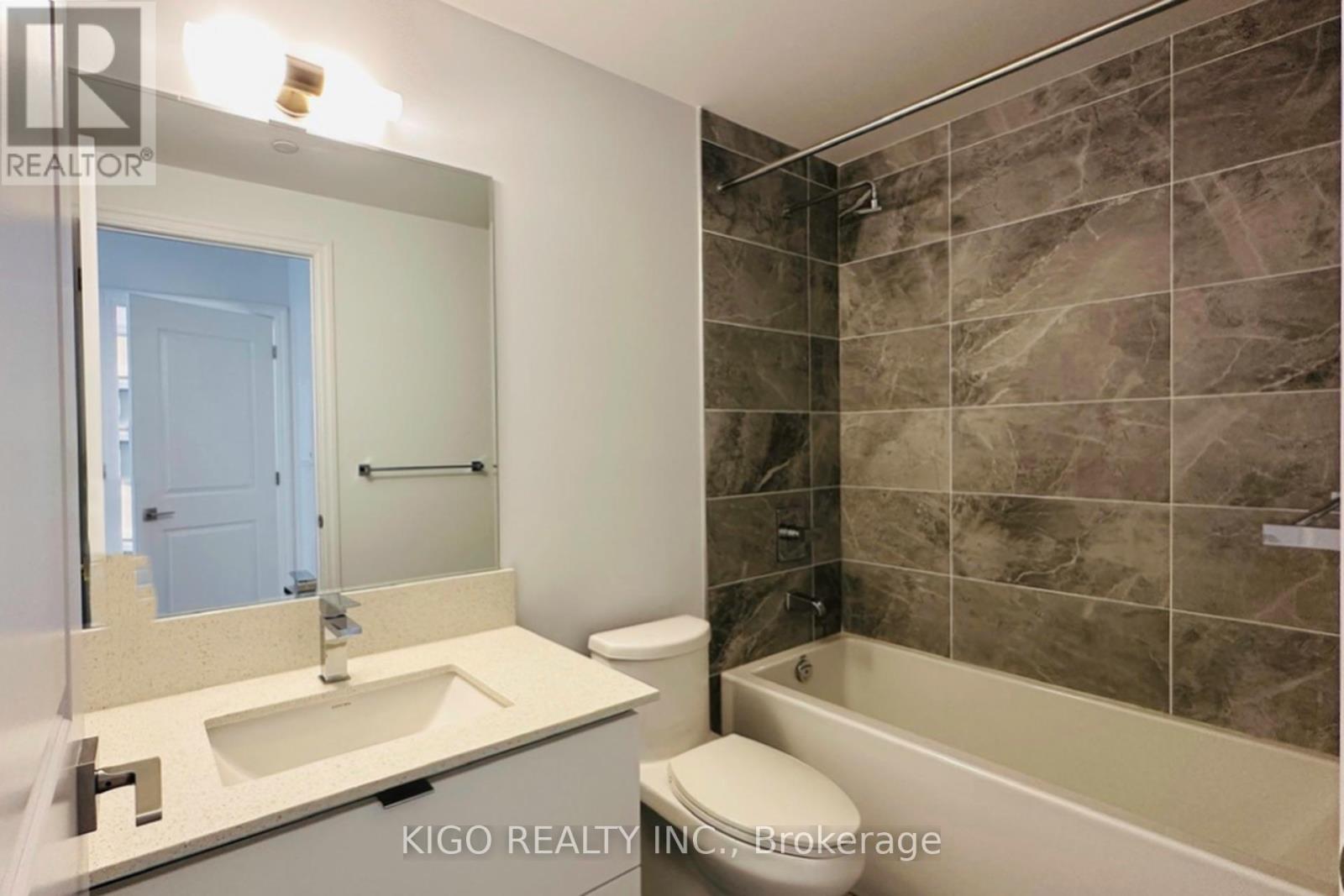 210 - 30 Elm Drive W, Mississauga, Ontario  L5B 0N6 - Photo 27 - W13539574