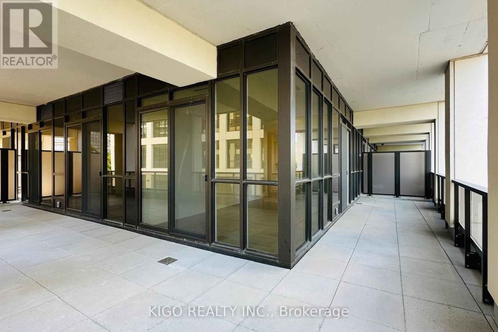 210 - 30 Elm Drive W, Mississauga, Ontario  L5B 0N6 - Photo 38 - W13539574