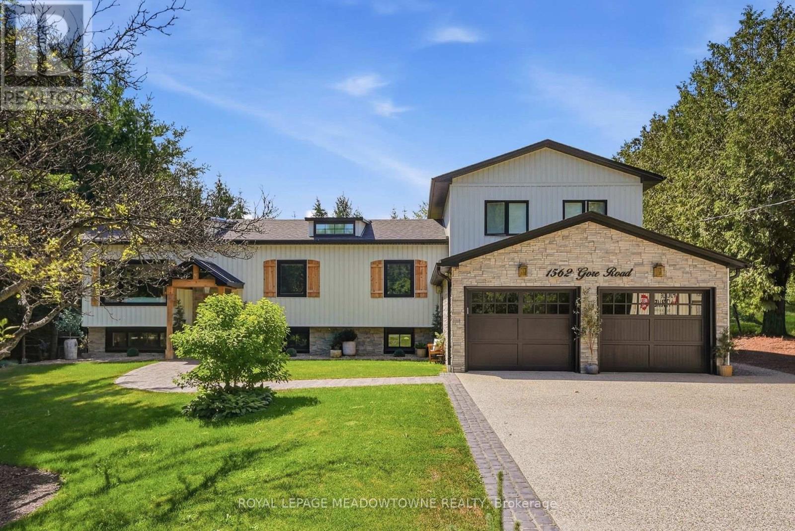 1562 GORE ROAD, Puslinch, Ontario