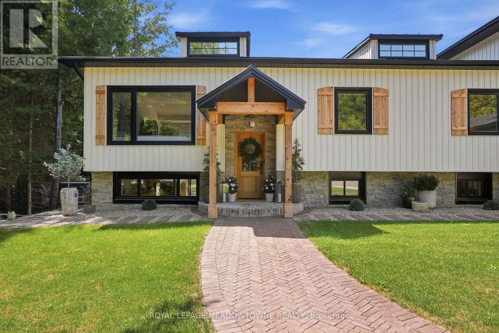 1562 Gore Road, Puslinch, Ontario  N0B 2J0 - Photo 4 - X13415430