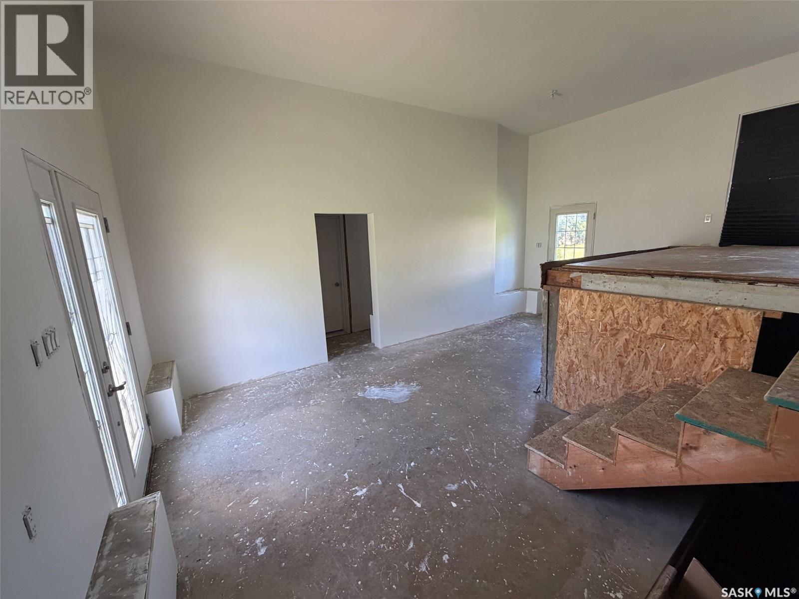 295 Ensign Street, Pennant, Saskatchewan  S0N 1X0 - Photo 5 - SK042686