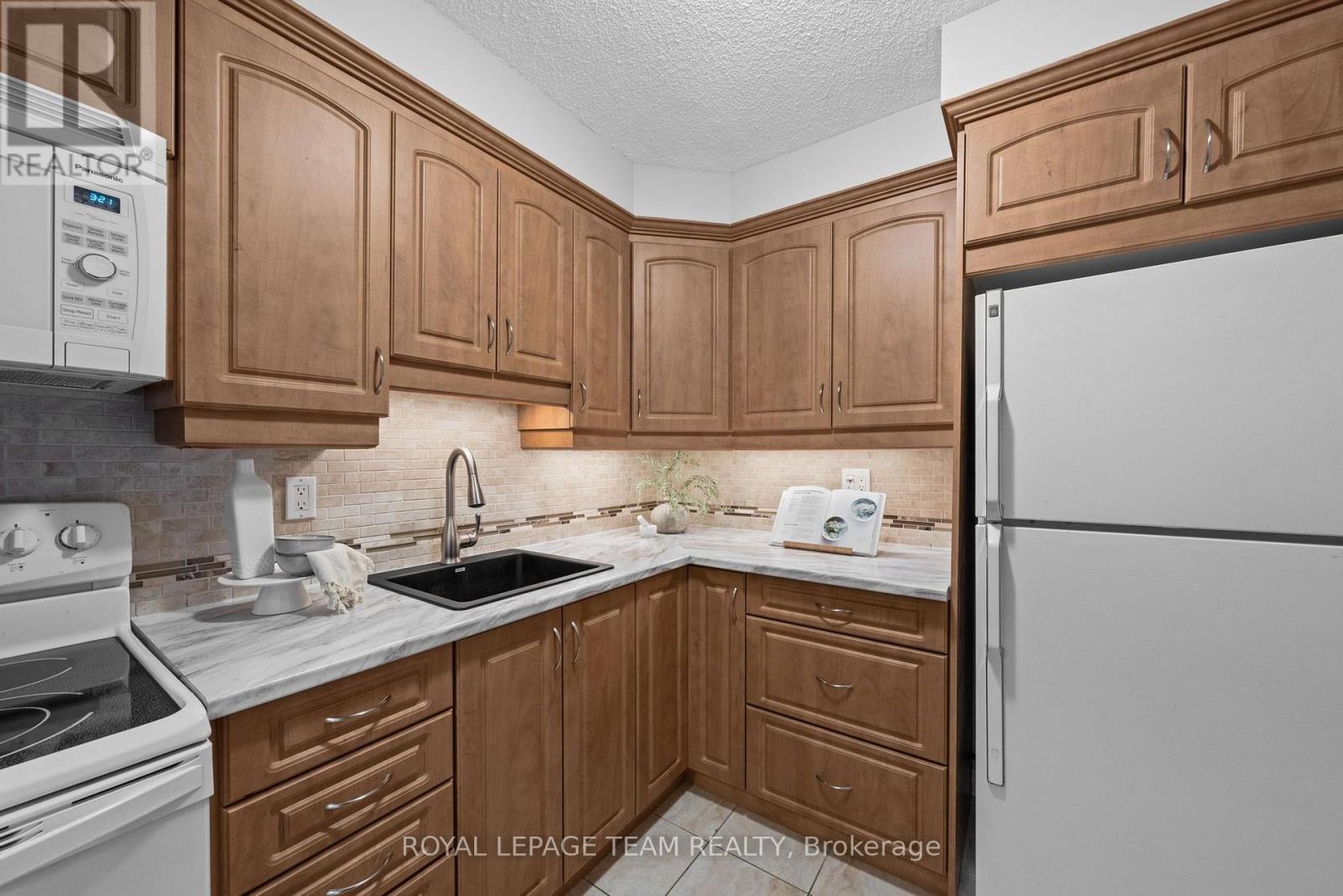 912 - 515 St Laurent Boulevard, Ottawa, Ontario  K1K 3X5 - Photo 13 - X13567944