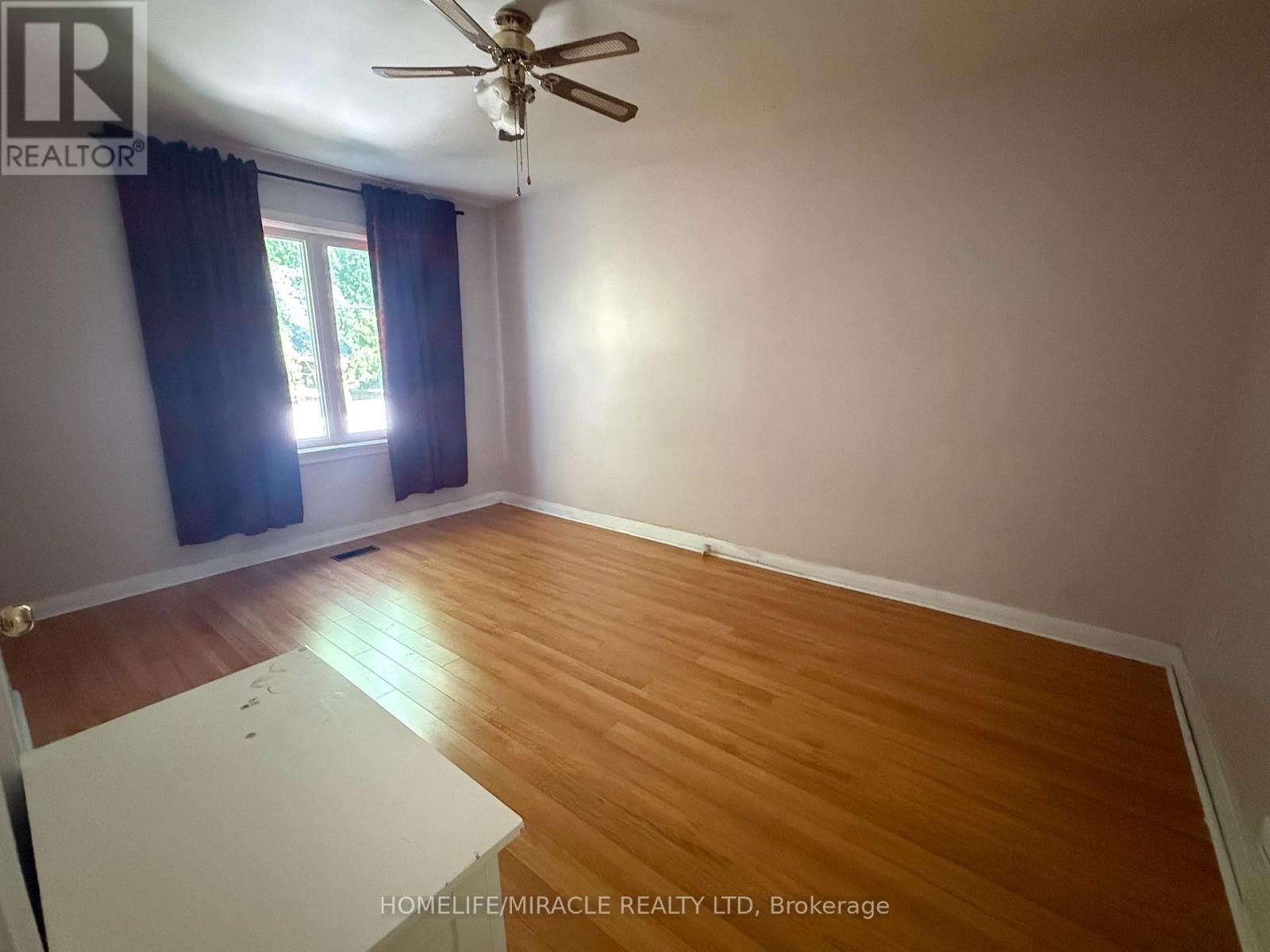 Main Floor - 45 Martorino Drive, Toronto, Ontario  M1K 2J3 - Photo 19 - E13024182