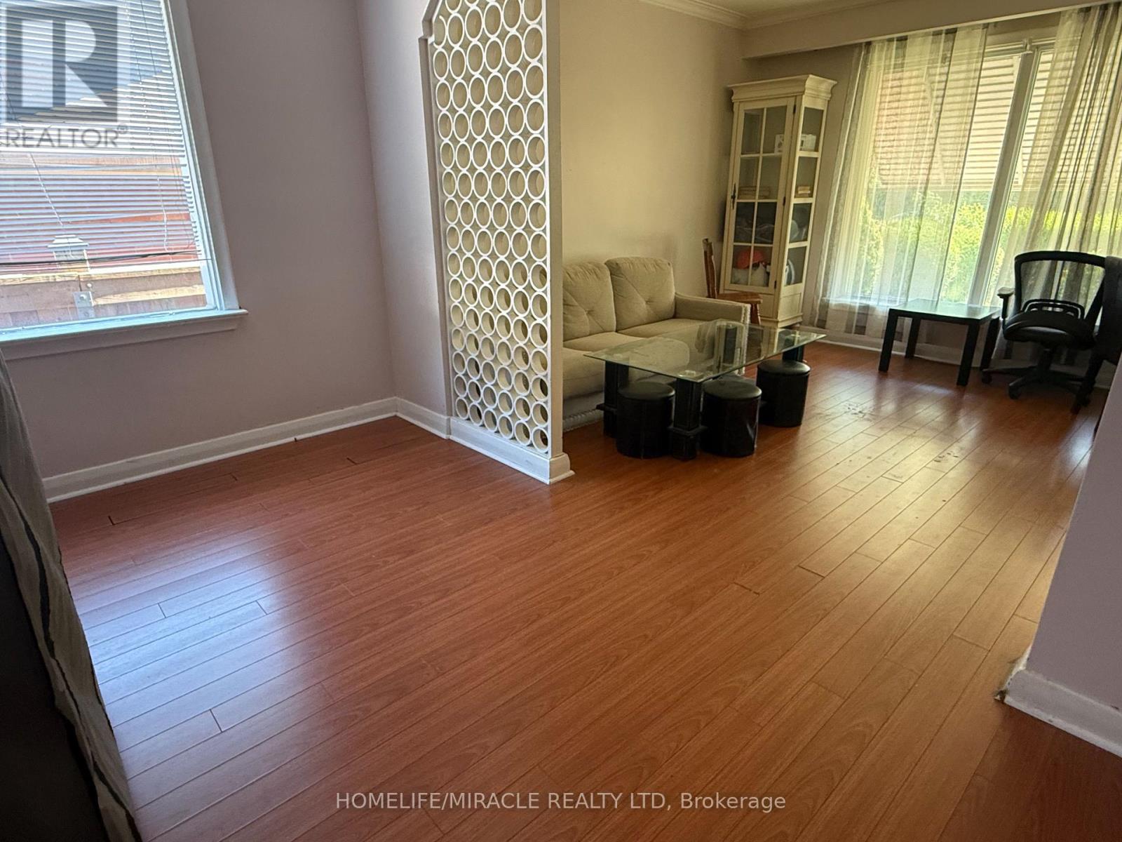 Main Floor - 45 Martorino Drive, Toronto, Ontario  M1K 2J3 - Photo 22 - E13024182