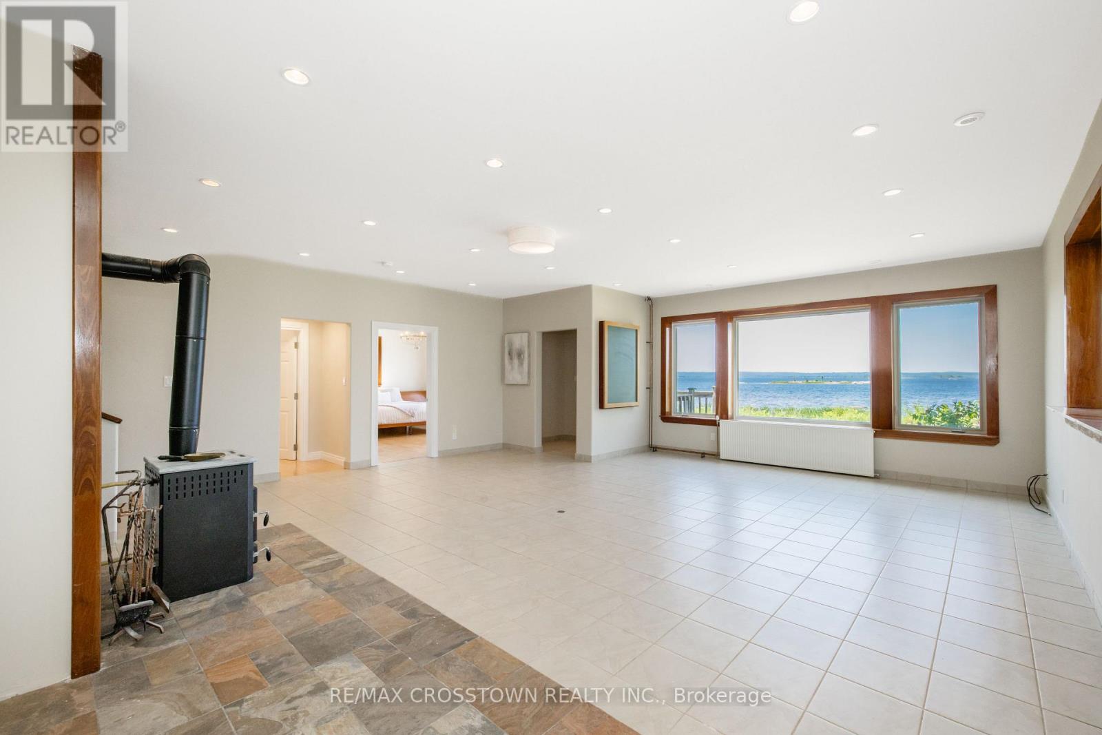 42 Bluff Point Road, Tay, Ontario  L0K 2C0 - Photo 31 - S13566942