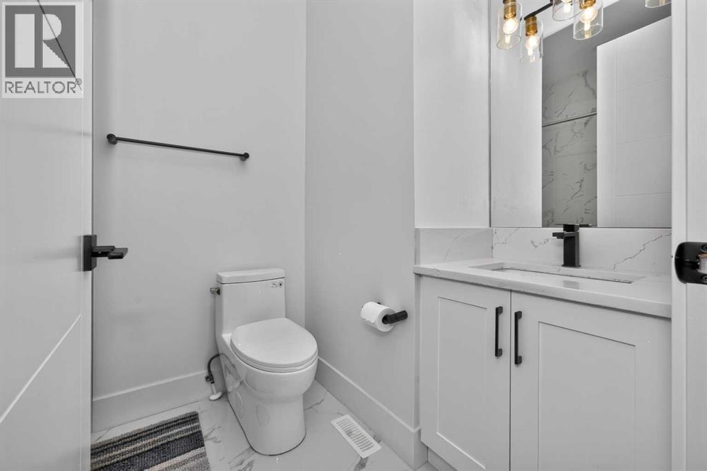 219 18 Avenue NE, Calgary, Alberta  T2E 1N3 - Photo 27 - A2328029