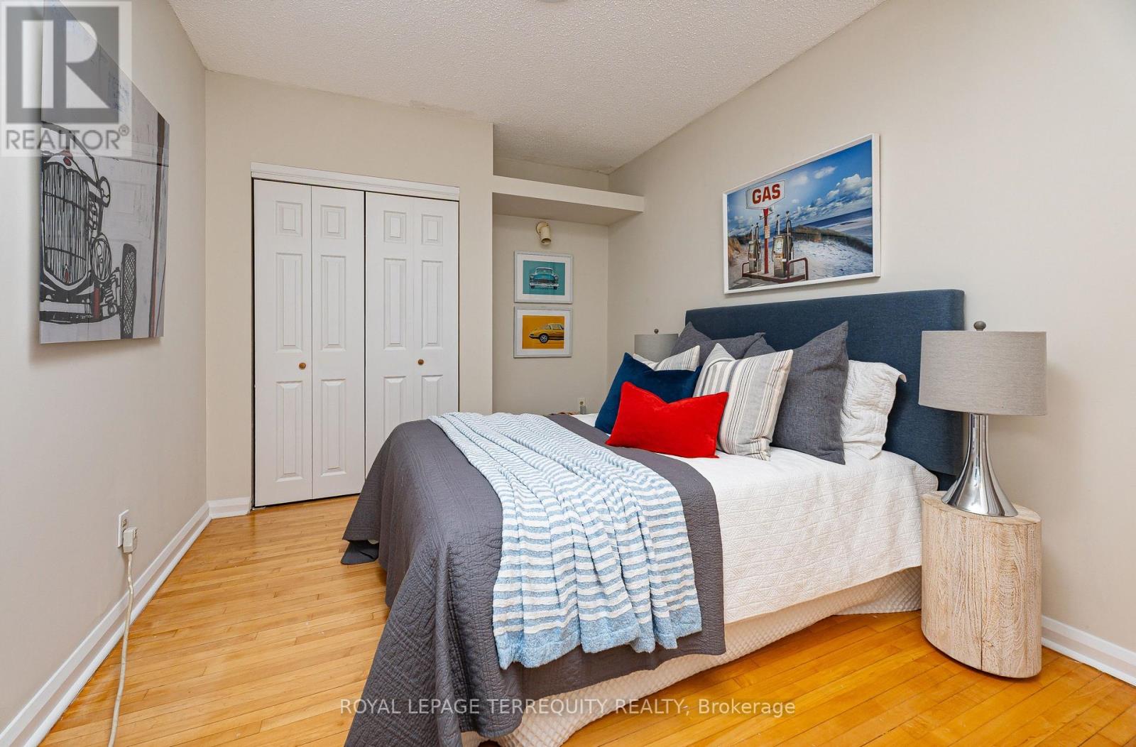 680 Woodbine Avenue, Toronto, Ontario  M4E 2J1 - Photo 21 - E13567796