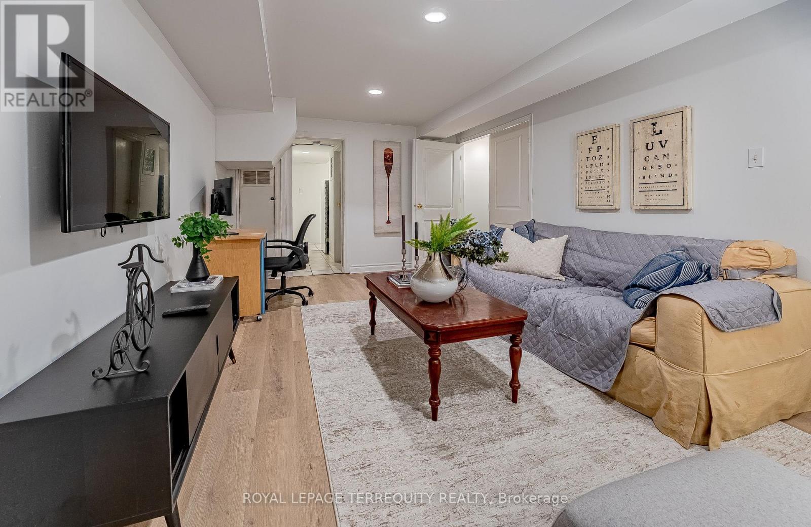680 Woodbine Avenue, Toronto, Ontario  M4E 2J1 - Photo 26 - E13567796
