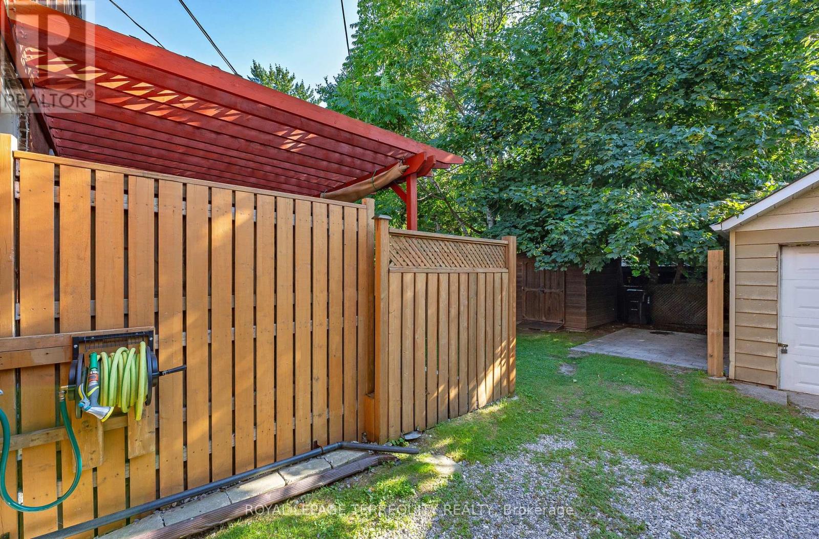 680 Woodbine Avenue, Toronto, Ontario  M4E 2J1 - Photo 36 - E13567796