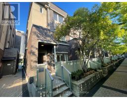 TH69 - 315 VILLAGE GREEN SQUARE, Toronto, Ontario