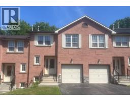 375 HOLIDAY INN Drive Unit# 12, Cambridge, Ontario