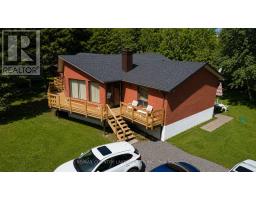 4 MACPHERSON CRESCENT, Kawartha Lakes, Ontario