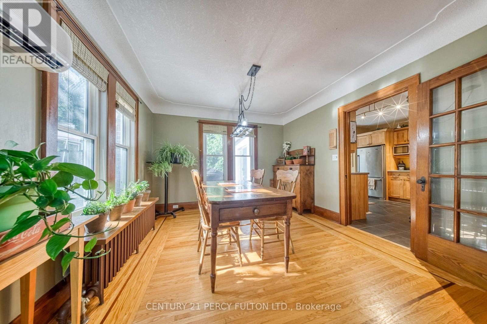 1853 Governors Road, Hamilton, Ontario  L9H 5E3 - Photo 7 - X13559834