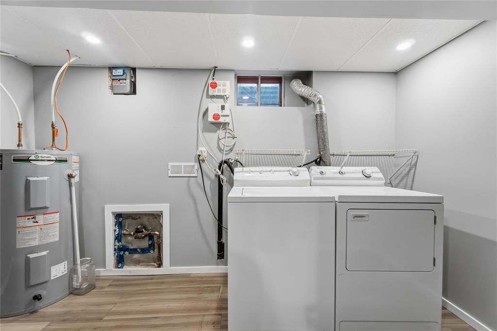 9 Iroquois Bay, Winnipeg, Manitoba  R2J 2E1 - Photo 24 - 202616532