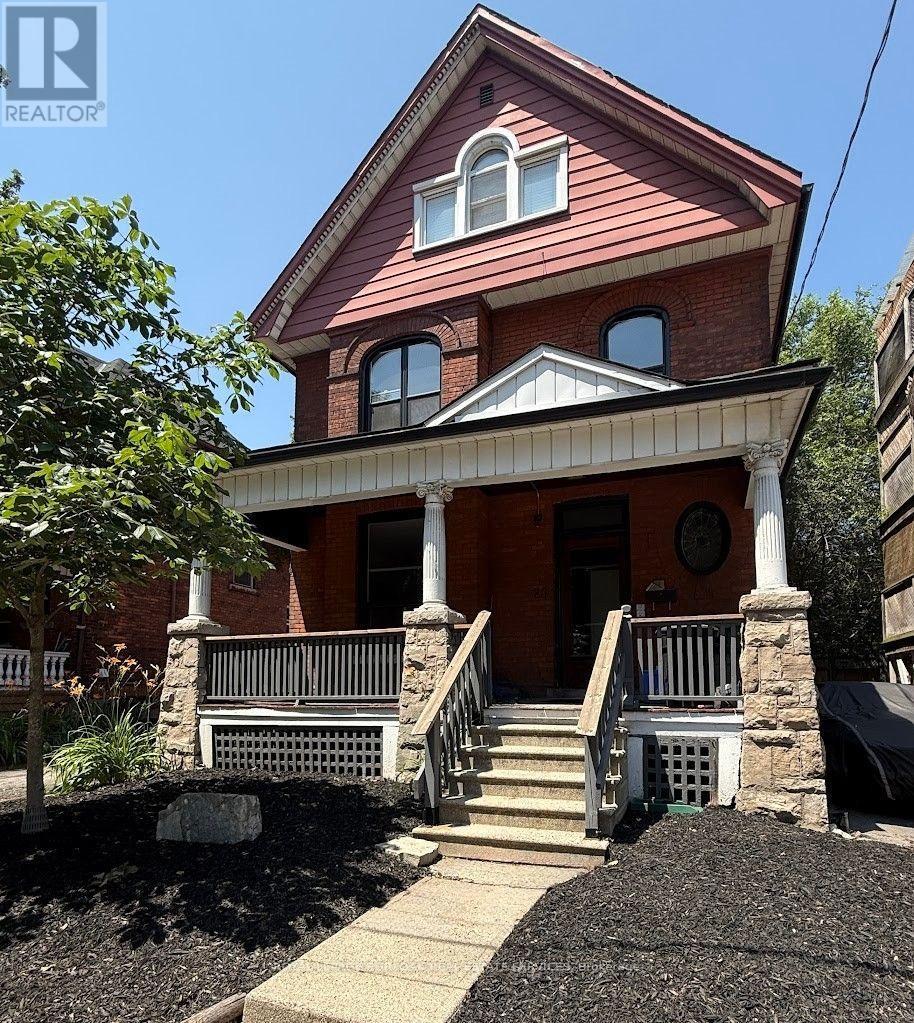 2ND LEVEL - 28 EASTBOURNE AVENUE