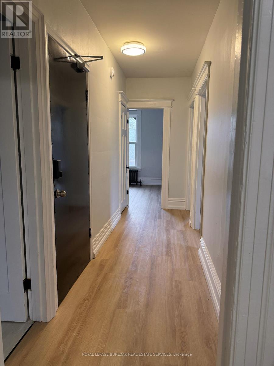 2nd Level - 28 Eastbourne Avenue, Hamilton, Ontario  L8M 2M7 - Photo 11 - X13567920