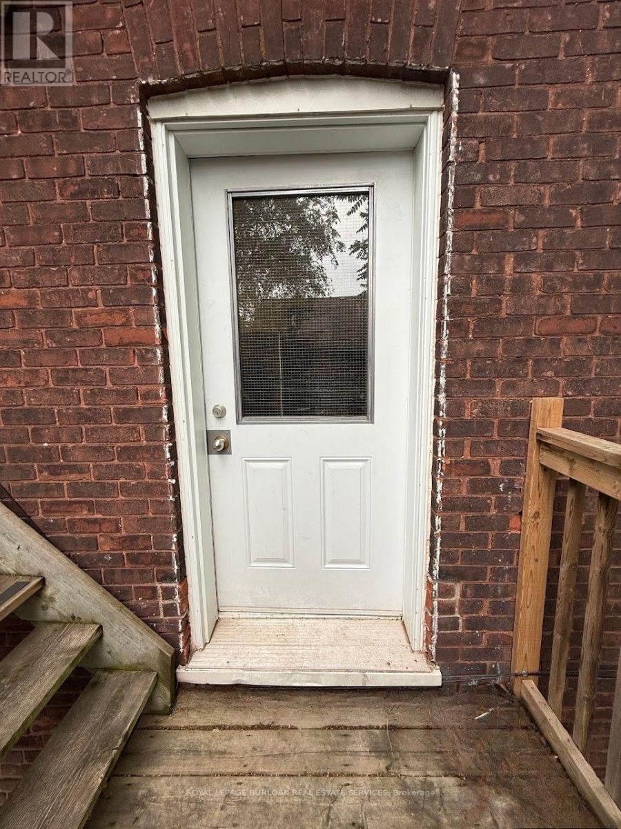 2nd Level - 28 Eastbourne Avenue, Hamilton, Ontario  L8M 2M7 - Photo 23 - X13567920