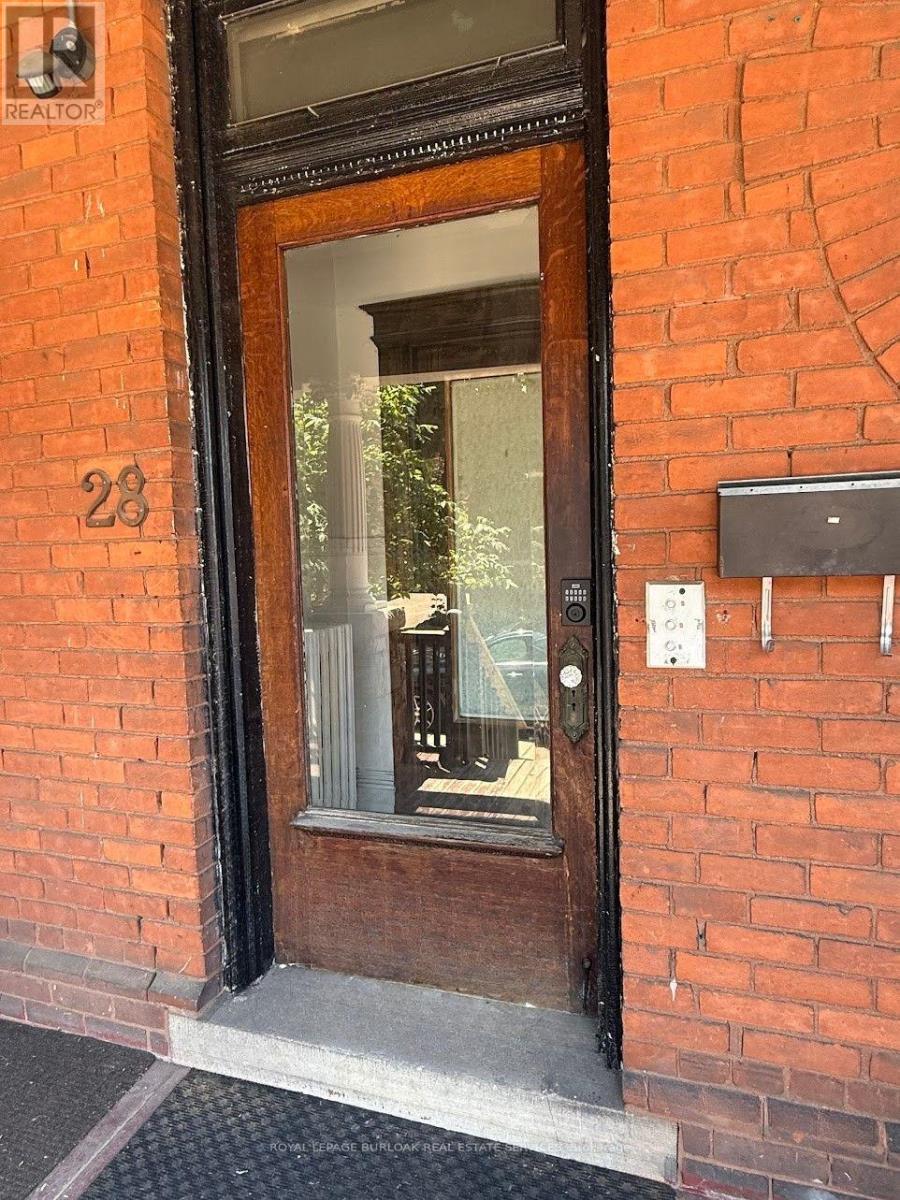 2nd Level - 28 Eastbourne Avenue, Hamilton, Ontario  L8M 2M7 - Photo 3 - X13567920