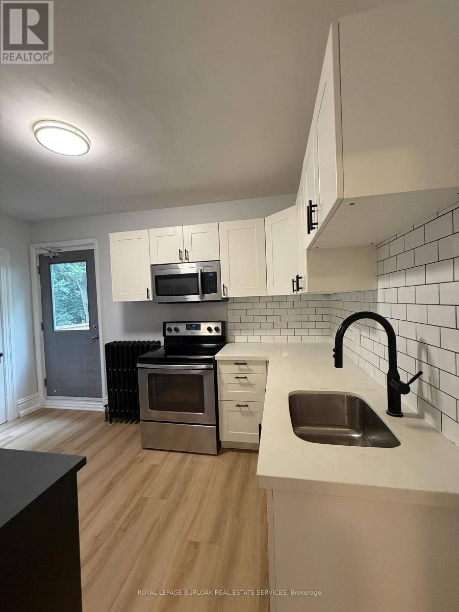 2nd Level - 28 Eastbourne Avenue, Hamilton, Ontario  L8M 2M7 - Photo 7 - X13567920