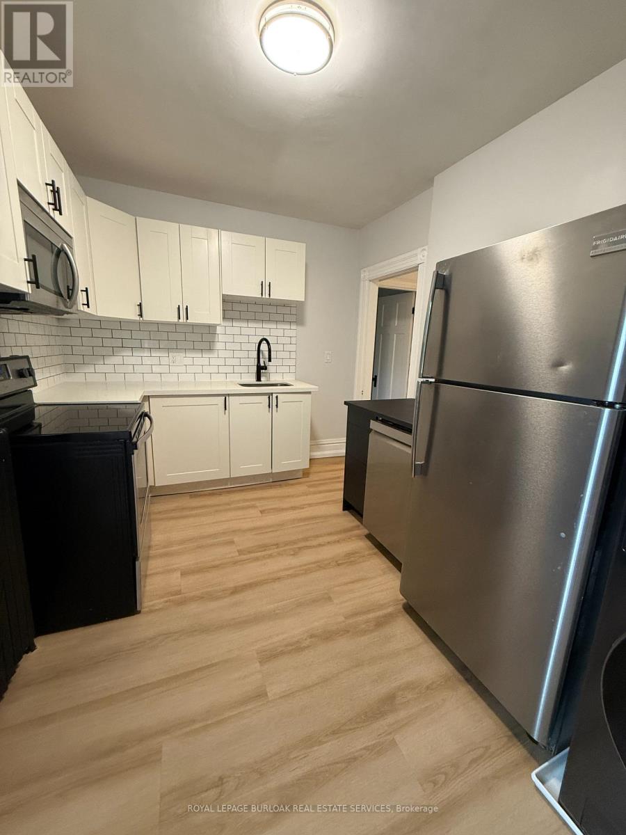 2nd Level - 28 Eastbourne Avenue, Hamilton, Ontario  L8M 2M7 - Photo 9 - X13567920