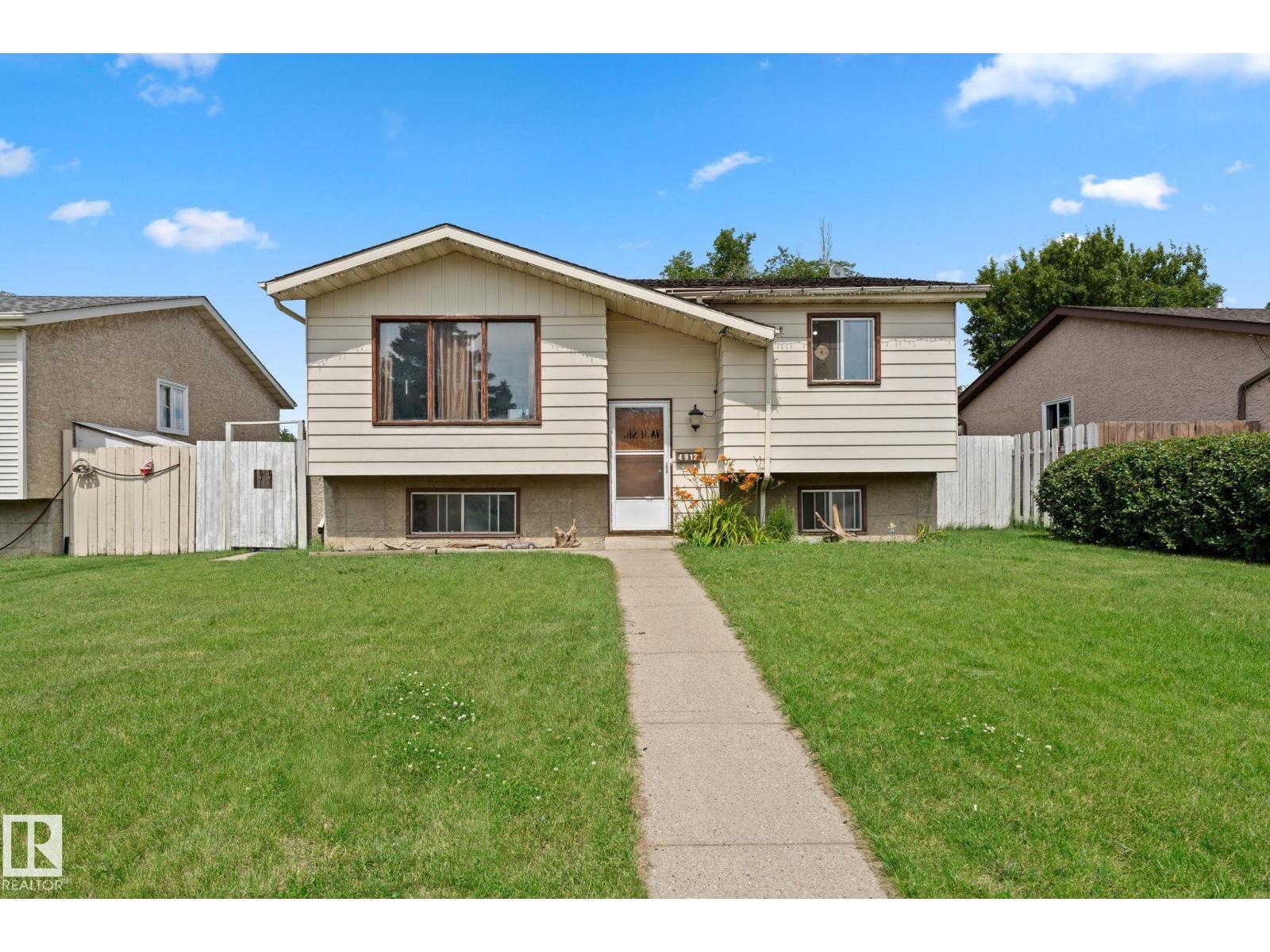 4912 11A AV NW, Edmonton