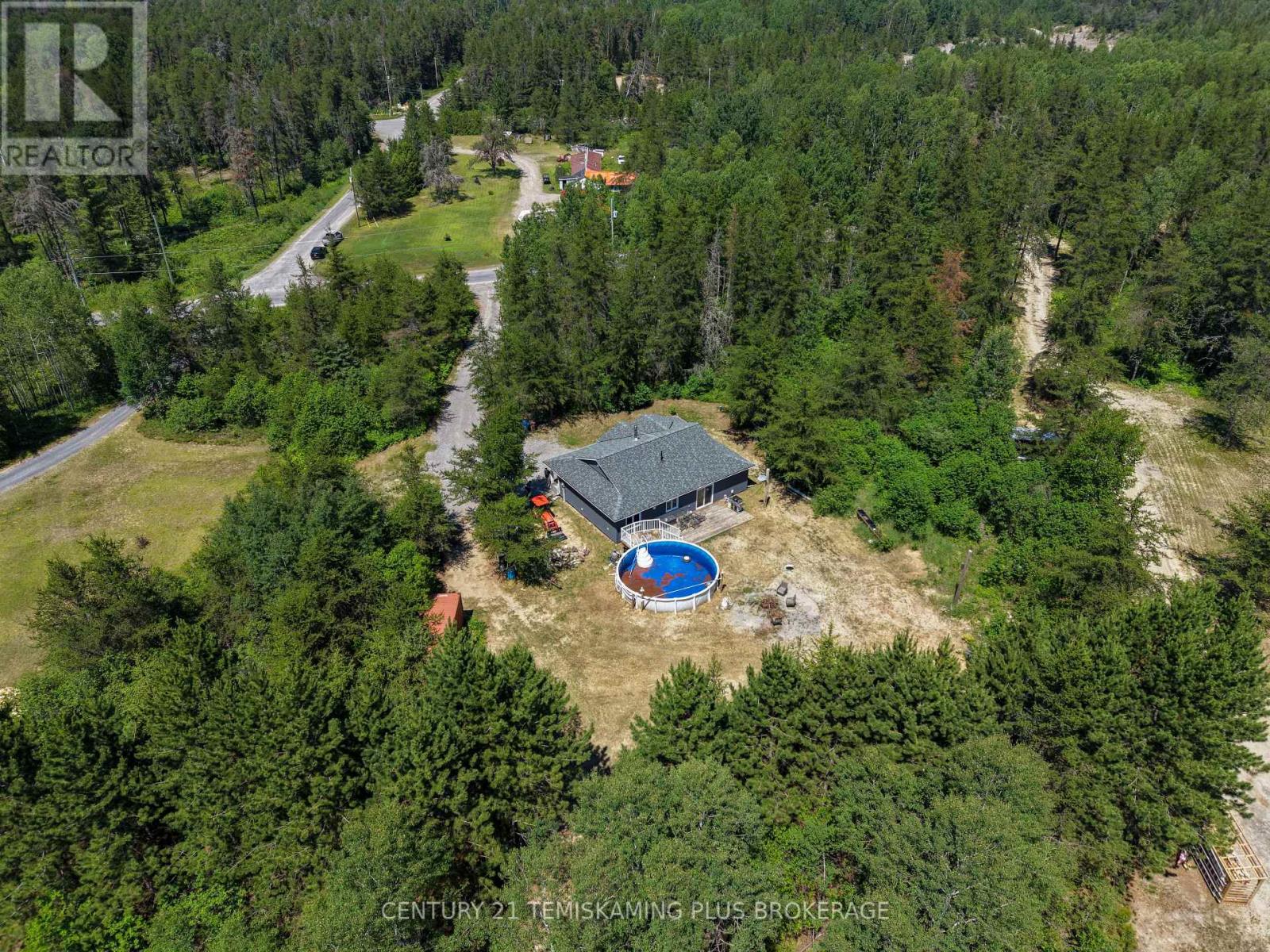 505544 Airport Drive, Coleman, Ontario  P0J 1C0 - Photo 2 - T13568124
