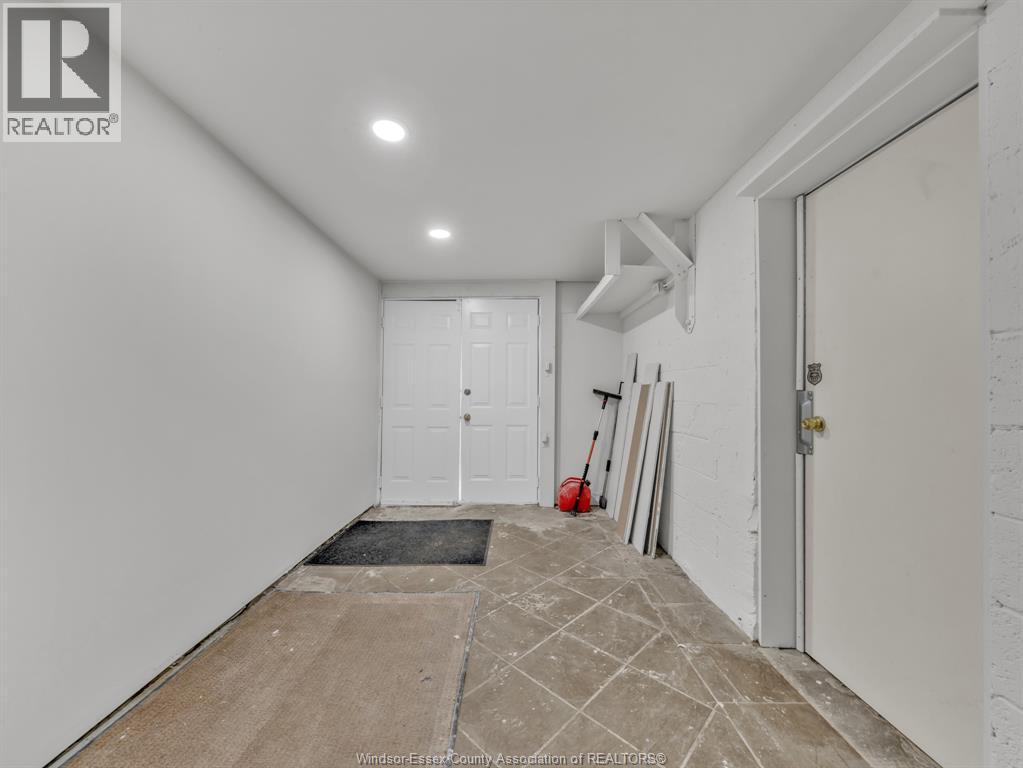 2478 Tecumseh Road East Unit# 4, Windsor, Ontario  N8W 1E7 - Photo 37 - 26017082