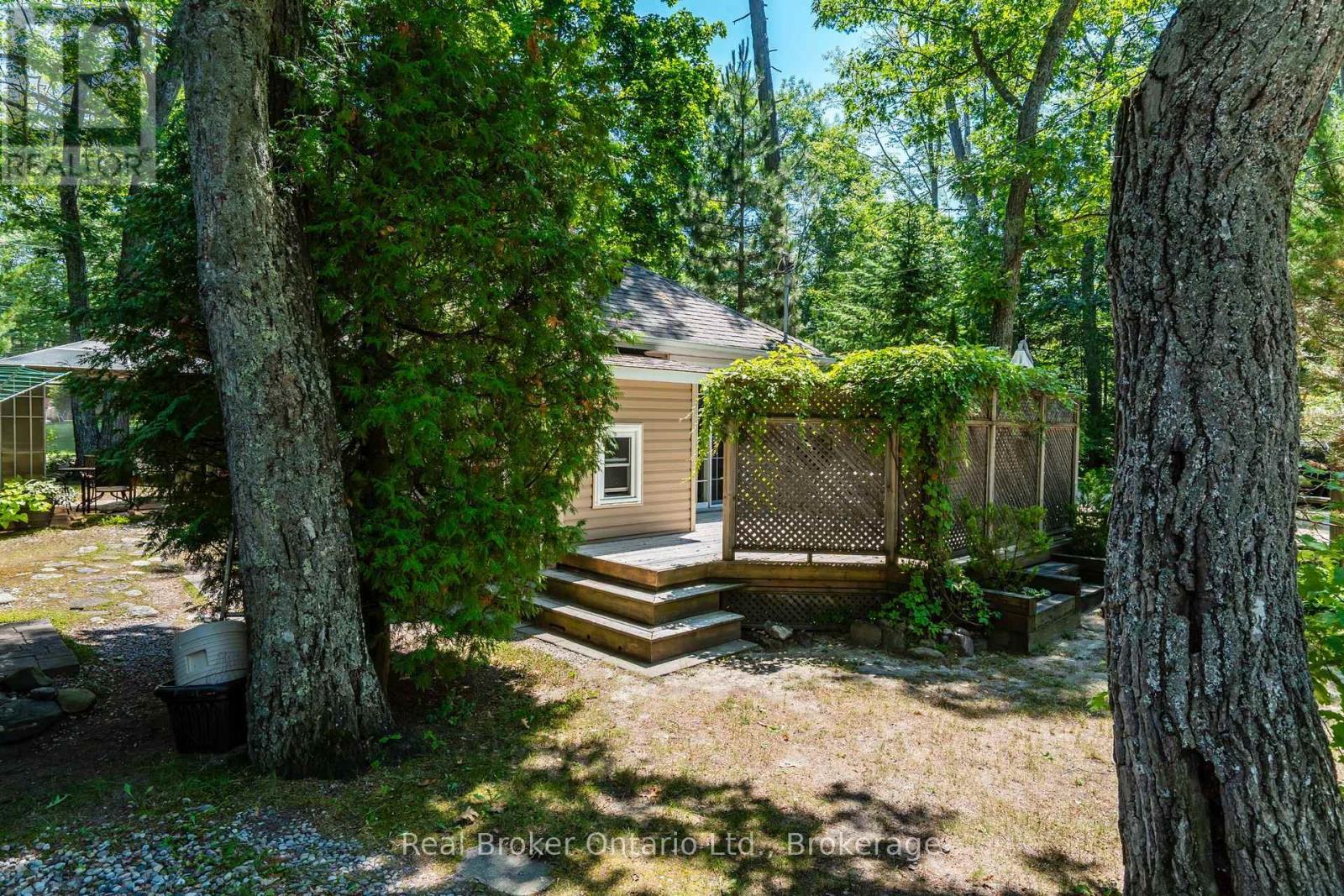 224 Tiny Beaches Road S Road, Tiny, Ontario  L0L 2J0 - Photo 19 - S13568156