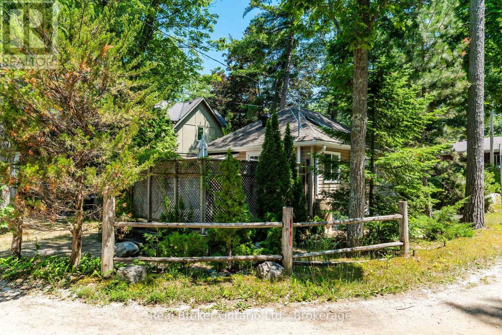 224 Tiny Beaches Road S Road, Tiny, Ontario  L0L 2J0 - Photo 22 - S13568156