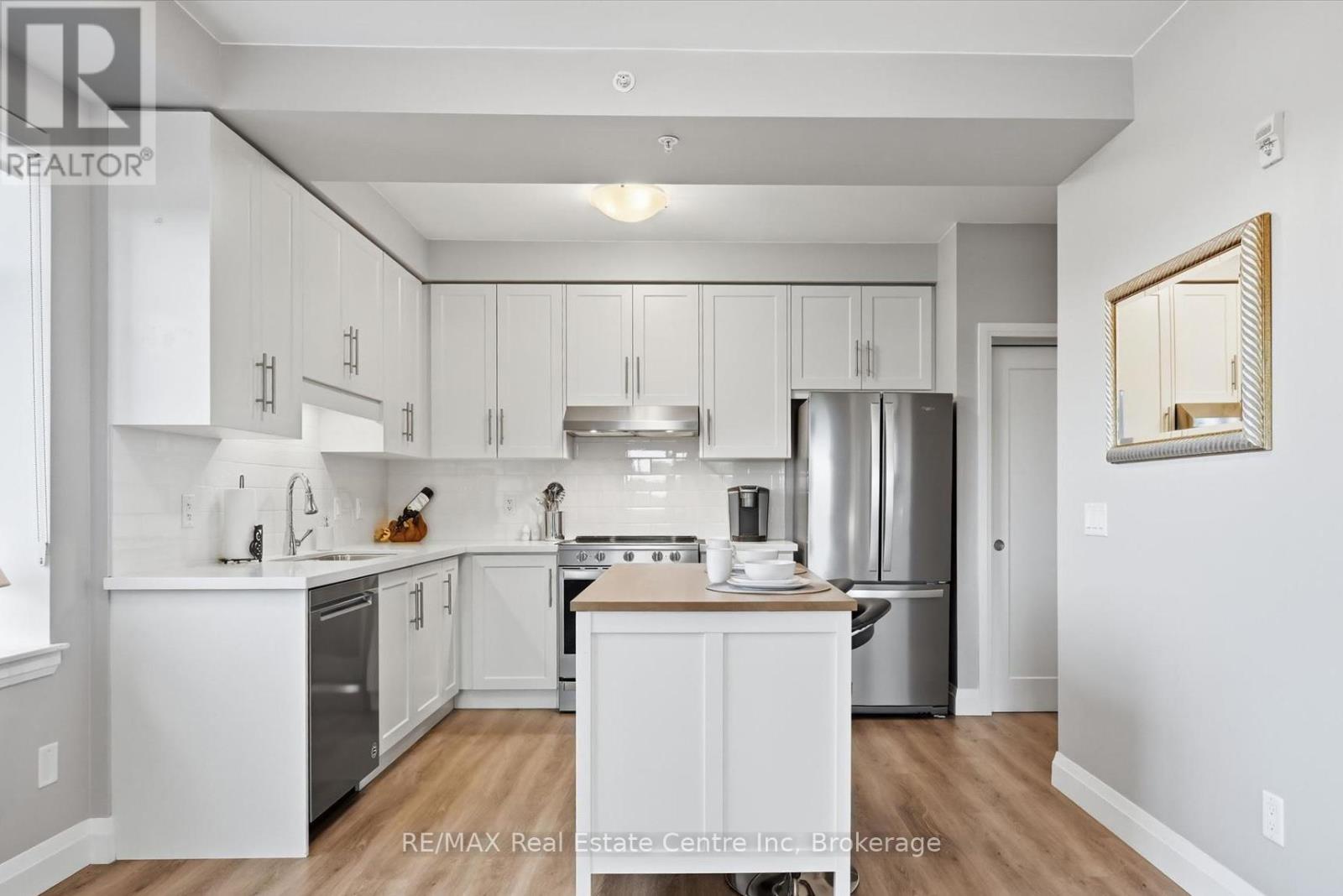 411 - 30 Hamilton Street S, Hamilton, Ontario  L8B 1V8 - Photo 4 - X13568170