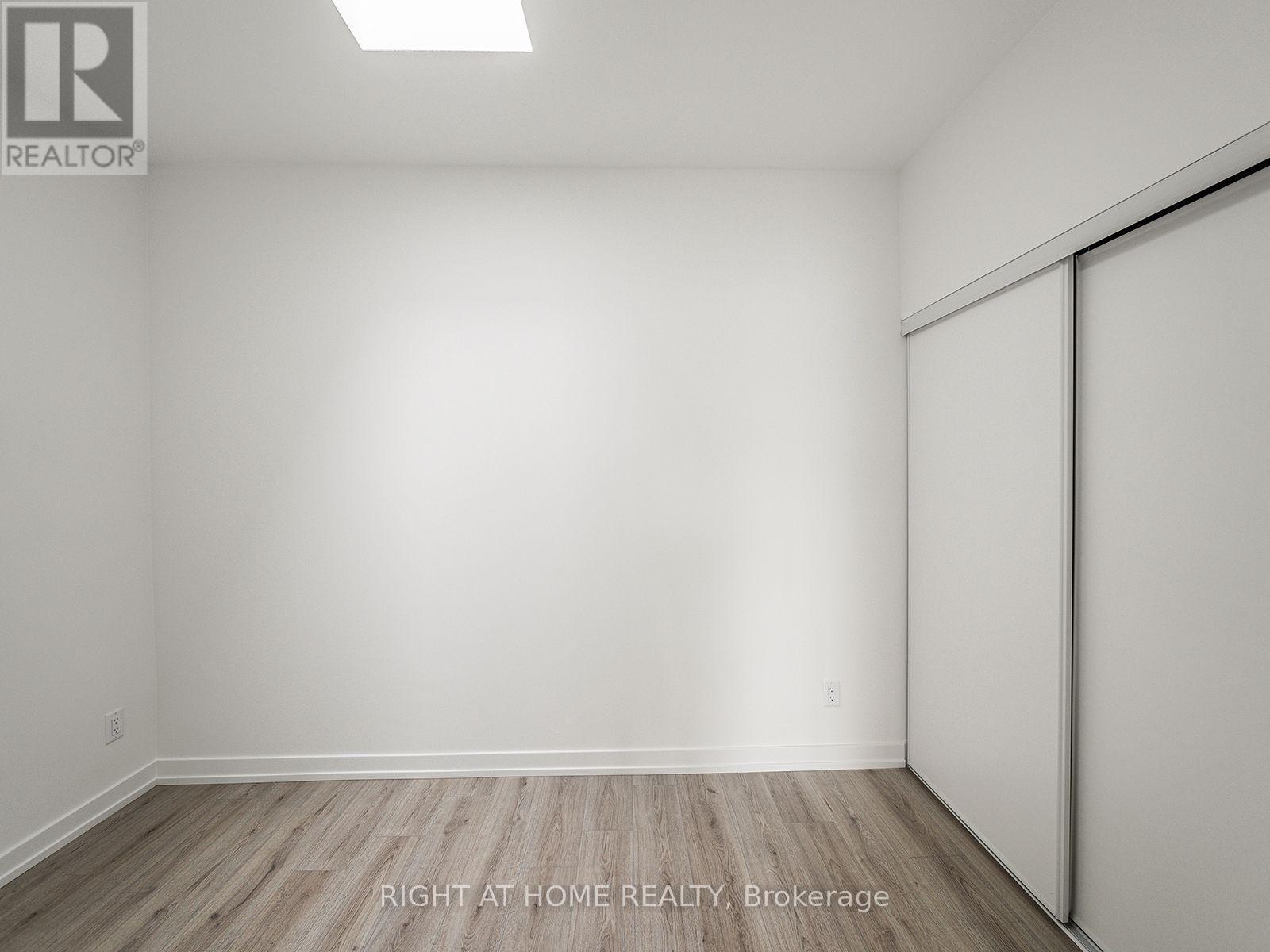 4 - 260 Finch Avenue E, Toronto, Ontario M2N 0L3 - Photo 22 - C13567986