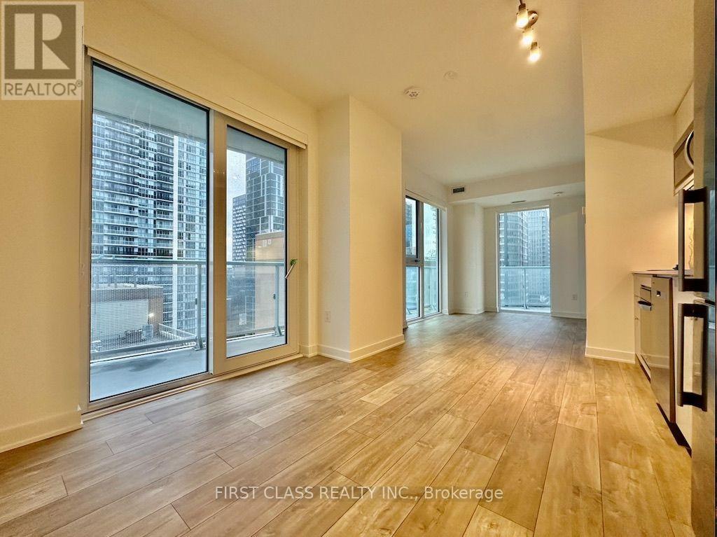 1507 - 100 Dalhousie Street, Toronto, Ontario  M5B 0C7 - Photo 3 - C13567994