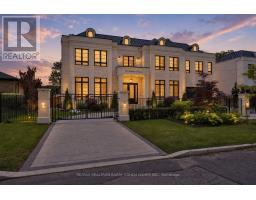 15 SULGRAVE CRESCENT, Toronto, Ontario