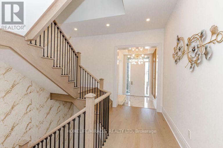26 Greville Street, Vaughan, Ontario  L4H 4P7 - Photo 6 - N13568104