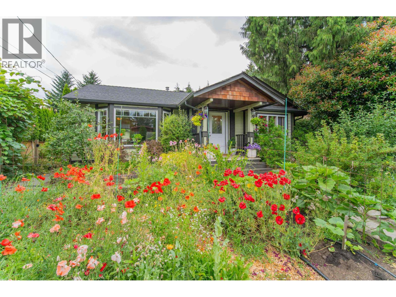 20747 113th Avenue, Maple Ridge, British Columbia V2X 1E8 - Photo 3 - R3144328