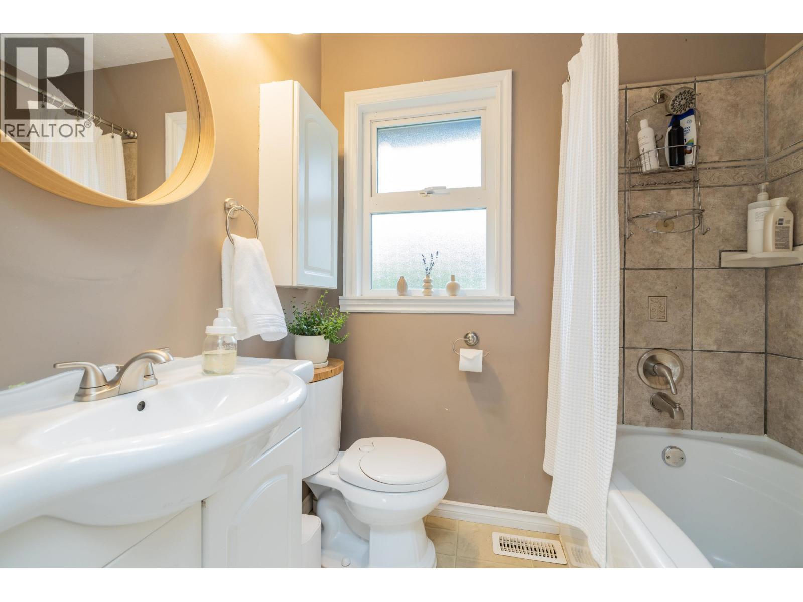 20747 113th Avenue, Maple Ridge, British Columbia V2X 1E8 - Photo 16 - R3144328